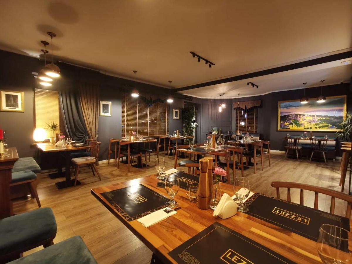 Lezzet B&B Pokoj Goscinny & Turkishrestaurant Varšava Exteriér fotografie