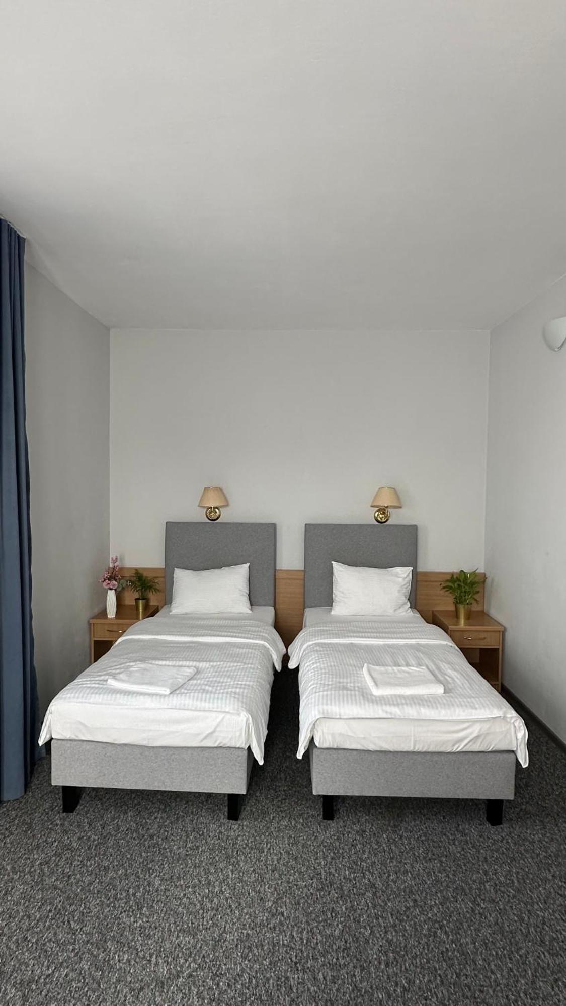 Lezzet B&B Pokoj Goscinny & Turkishrestaurant Varšava Exteriér fotografie