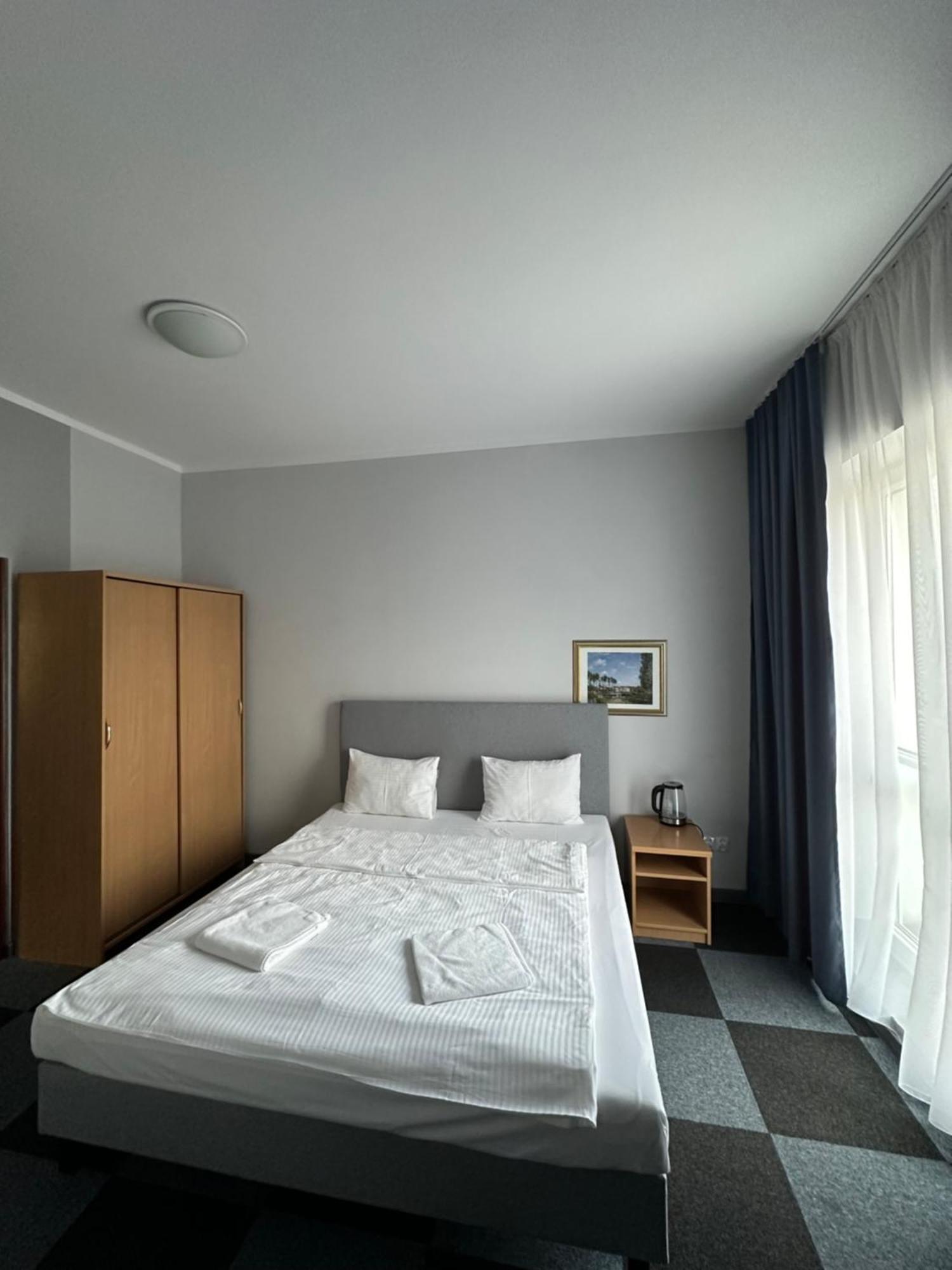 Lezzet B&B Pokoj Goscinny & Turkishrestaurant Varšava Exteriér fotografie
