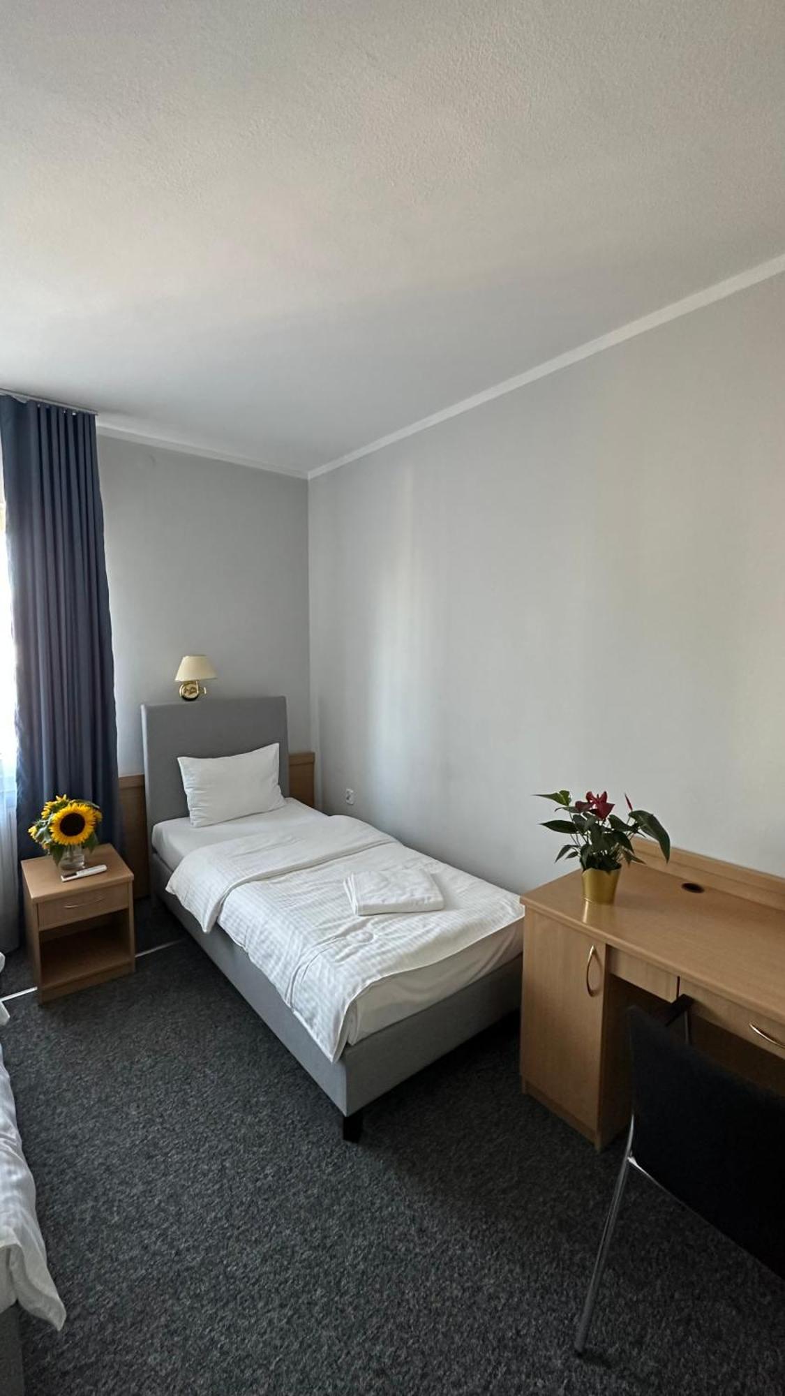 Lezzet B&B Pokoj Goscinny & Turkishrestaurant Varšava Exteriér fotografie